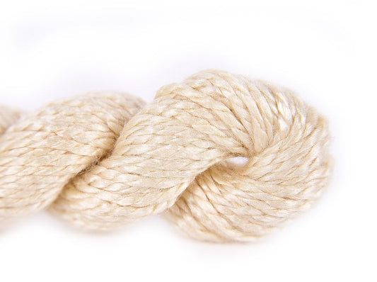 Vineyard Silk Classic C-137 Tapioca