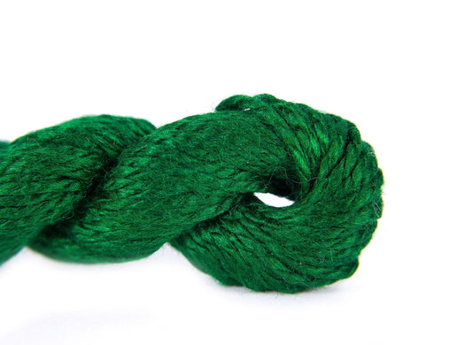 Vineyard Silk Classic C-145 Holly
