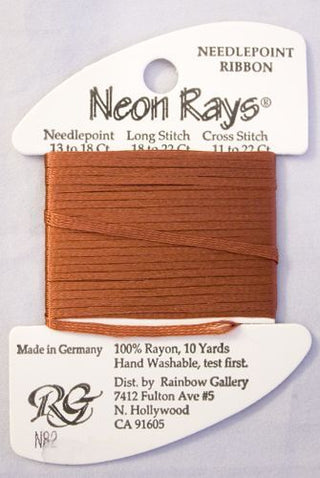 N82 Cinnamon - Neon Rays