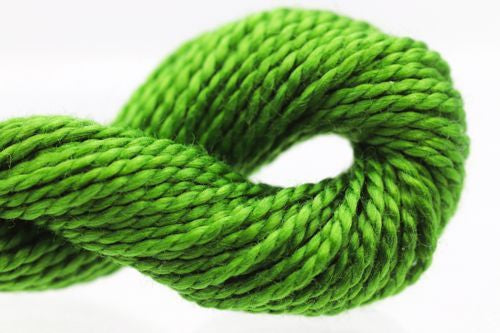 DMC 5 Pearl V DK Parrot Green-905