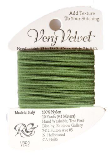 Very Velvet- Hunter Green V252