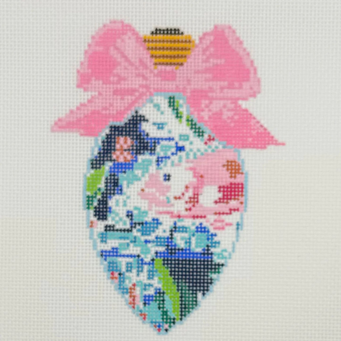 Bow Bulb Fish by Blue Waters Needlepoint