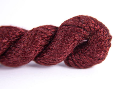 Vineyard Silk Classic C-008 Berry