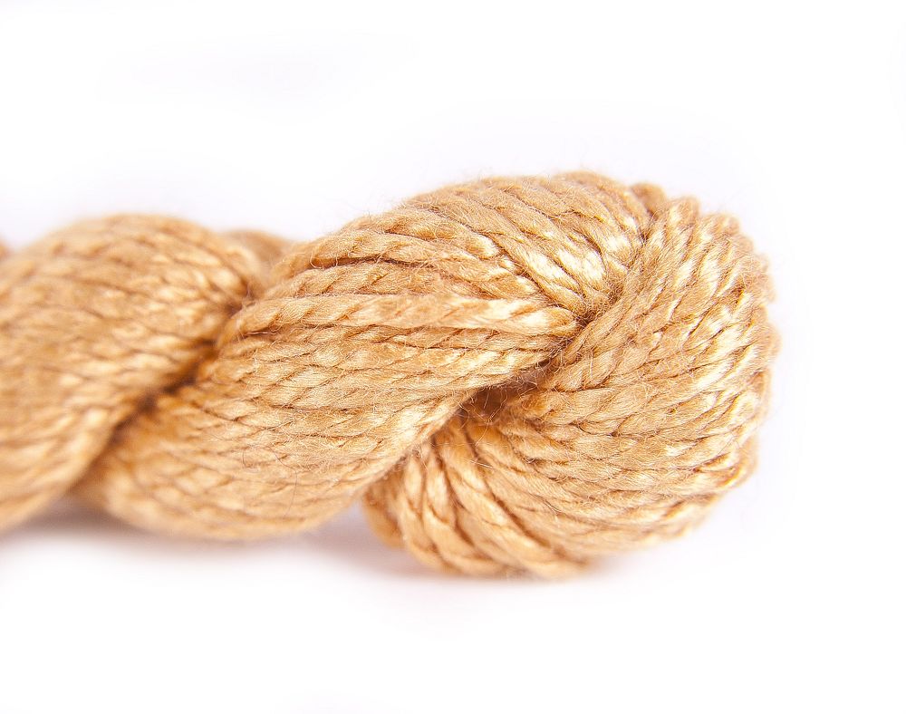 Vineyard Silk Classic C-030 Glow