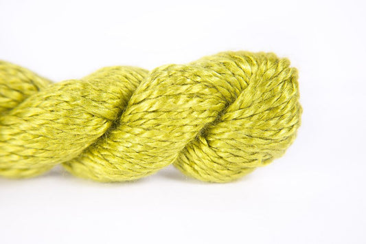 C-051 Macaw - Vineyard Silk Classic