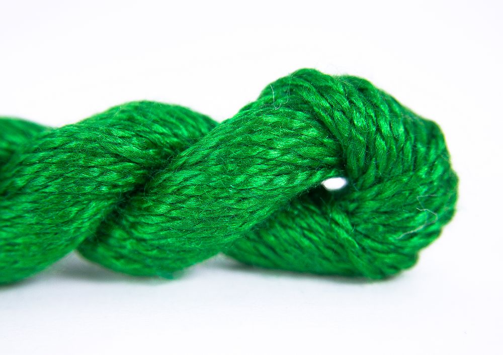 Vineyard Silk Classic C-062 Fern