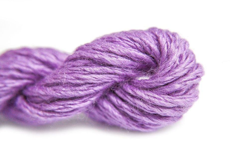 Silk & Ivory - Petunia 194