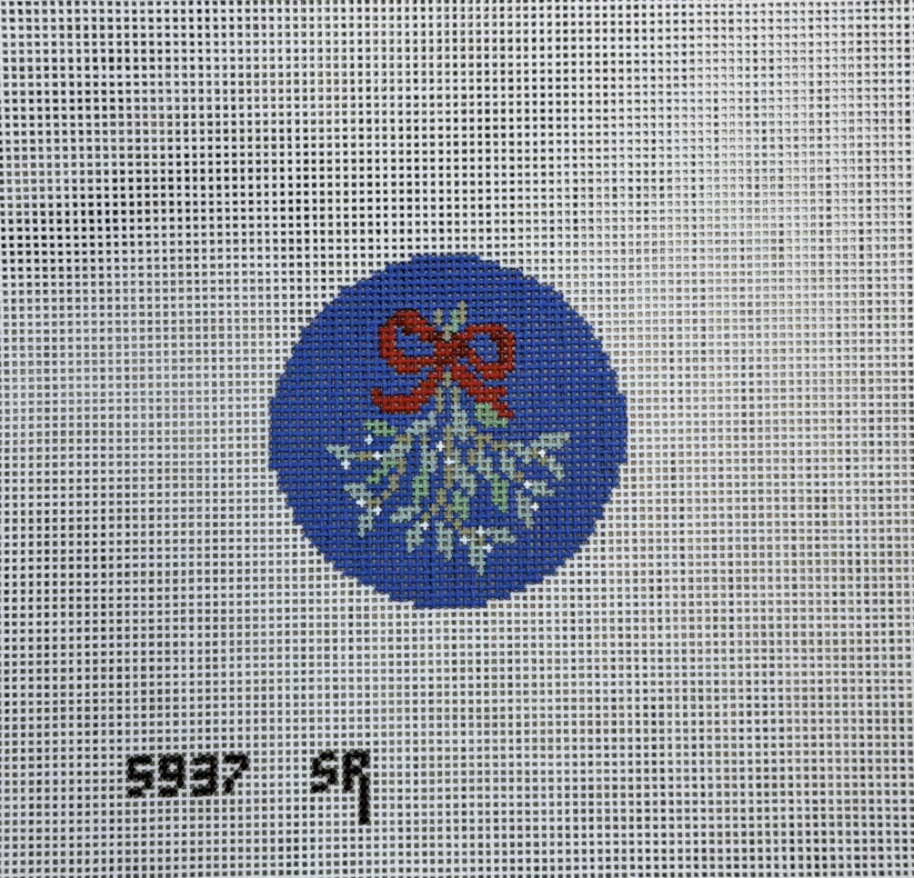 Mistletoe (round) by Susan Roberts
