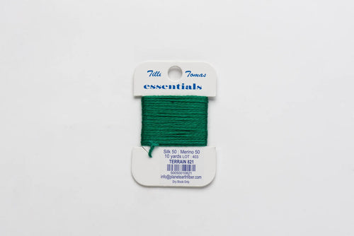 821 Terrain | Essentials