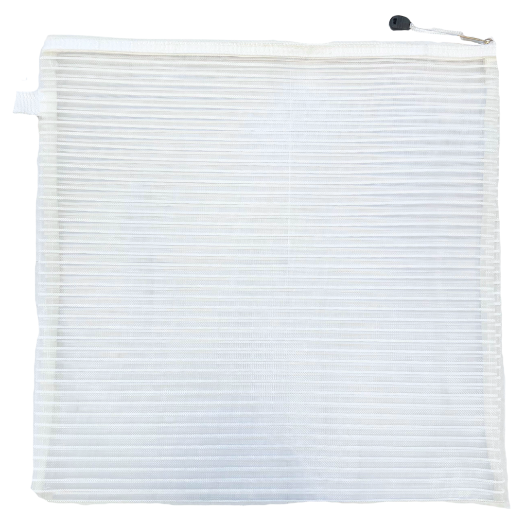 White mesh project bag