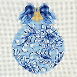 Pale Blue Chrysanthemum by Kelly Clark
